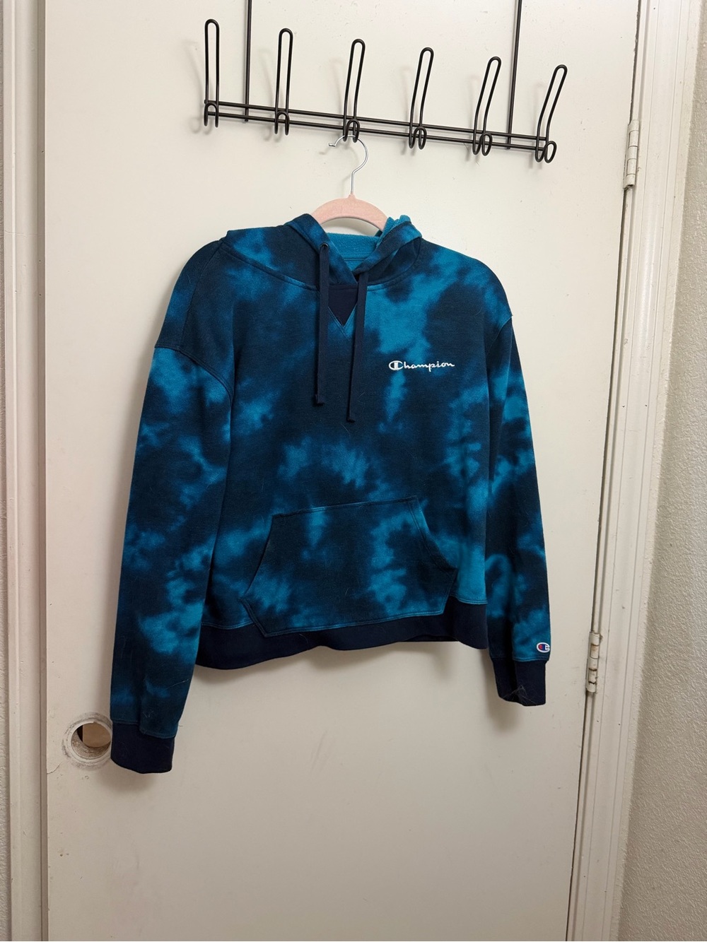 Champion Women’s Teal and Navy Tie-Dye Crewneck Sweatshirt